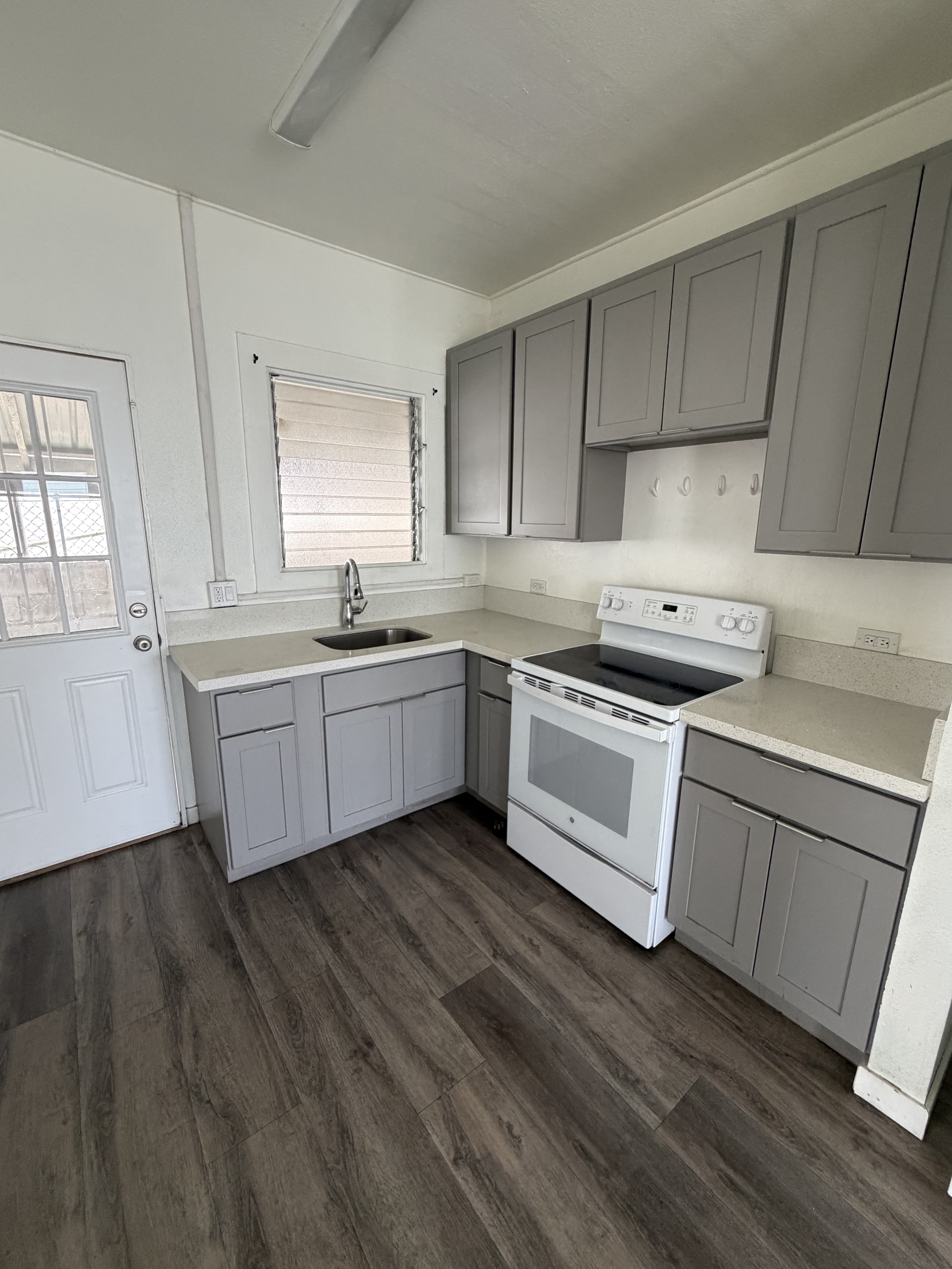 1768 Silva Street - B